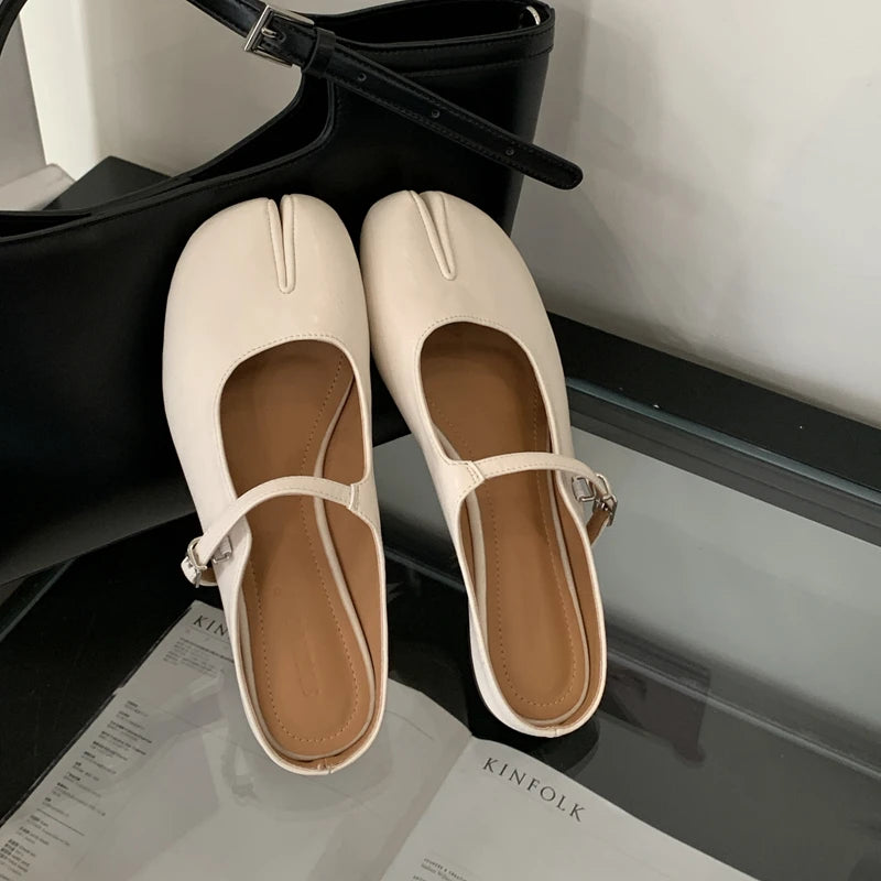 SUOJIALUN Women's Split-Toe Mary Jane Flats