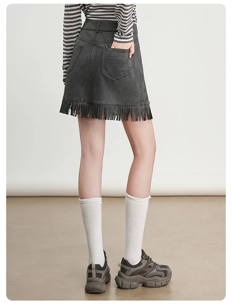 LOUIS YAO Tassels Rivet A-line Half Skirt 2025 Autumn Short Skirts Fashionable and Gentle Casual  Women's Half Skirt