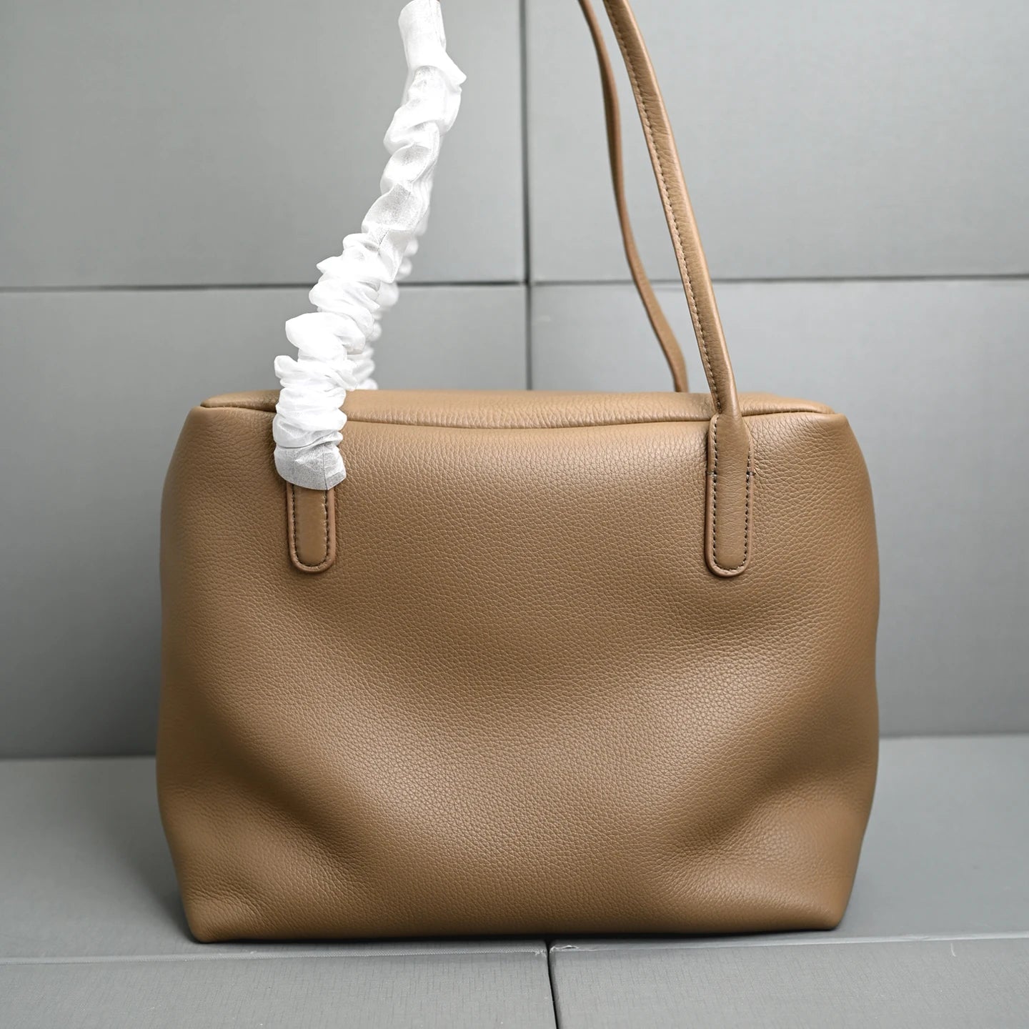 XHTY Genuine Leather Shoulder Bag Underarm Bag Women Soft Large Capacity Bowling Bag Simple Fashion Top Layer Cowhide New Model
