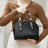 ZOOLER Women First Cow Genuine Leather Handbag Elegant Single Shoulder Bag Business Women Large Purses Saddle Black New#YC336