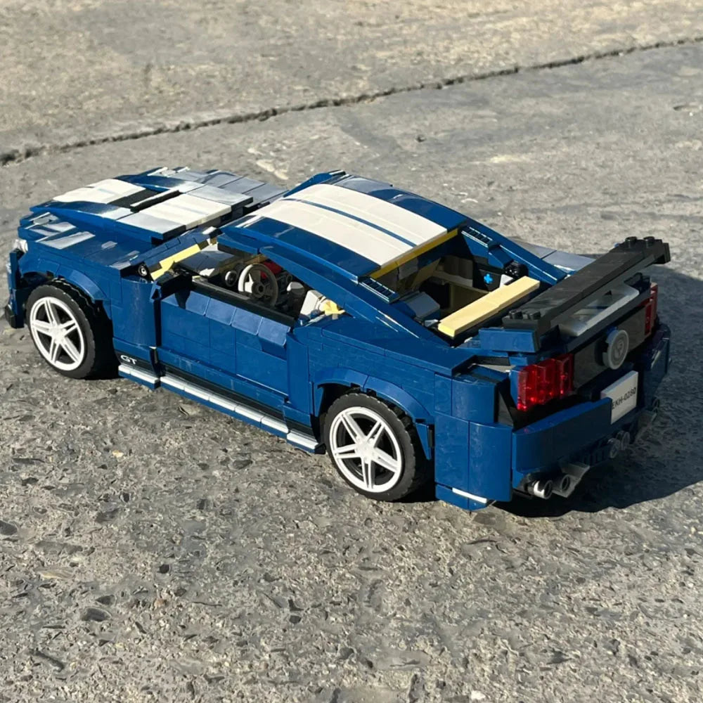 MOC 1471PCS Mustangs Sports Racing Car Mustang Model Building Blocks Boys Birthday Festival Party Gifts
