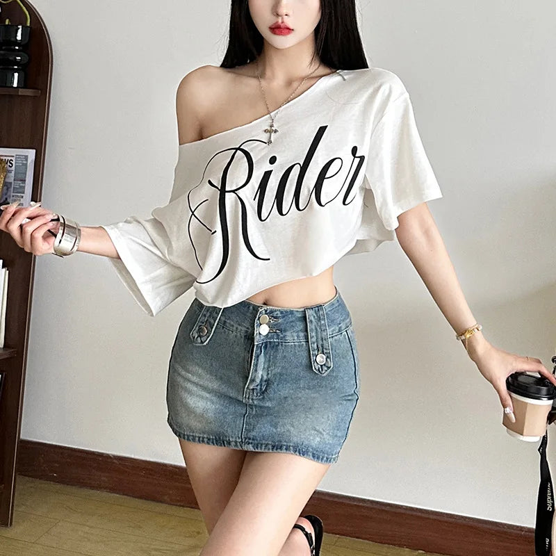 KSylCue Letter Print Off-Shoulder Crop Top