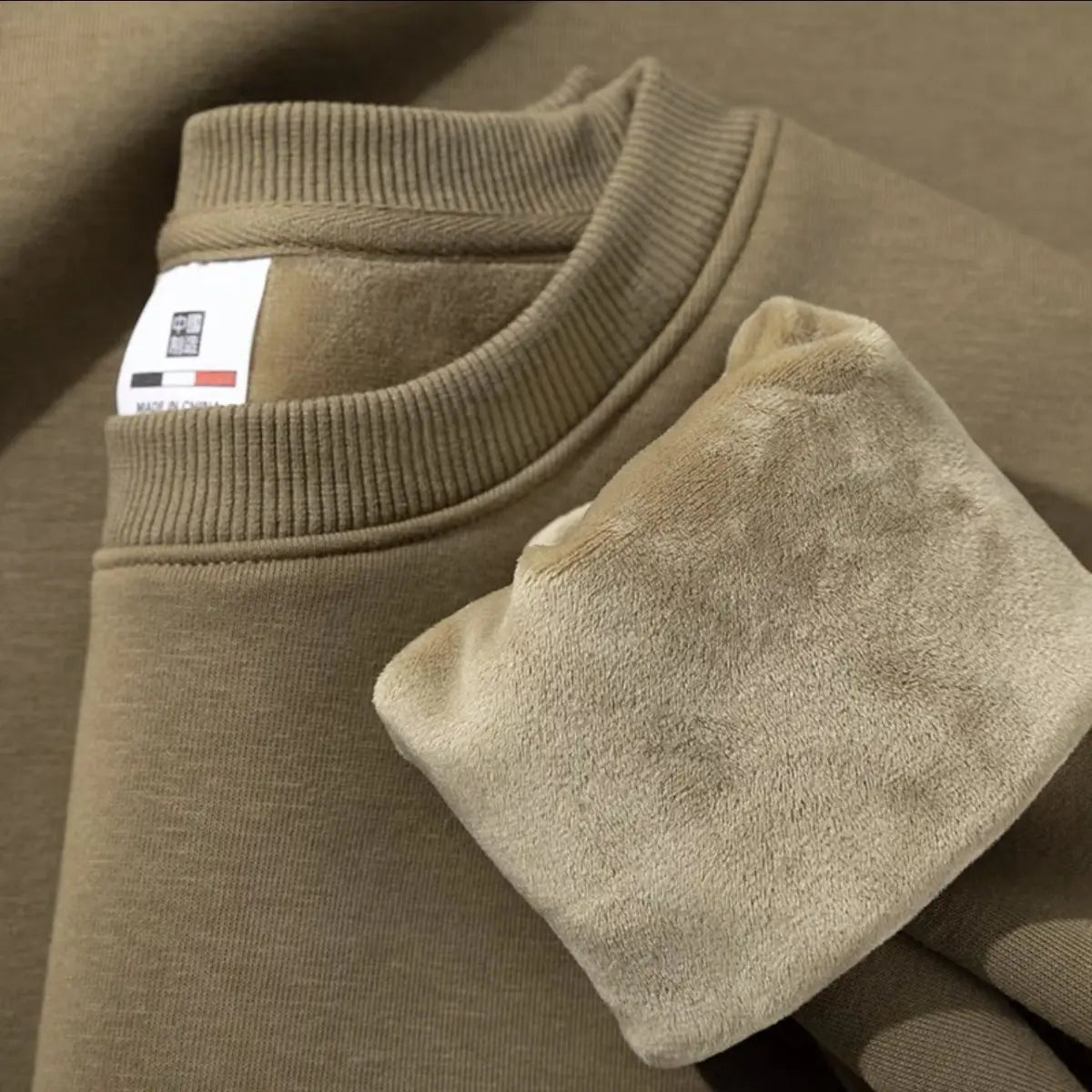 Unisex 600GSM Plush Fleece Oversized Sweatshirt