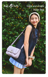 Amazing Song Alpha Bag Medium Shoulder Bag Sheep Leather