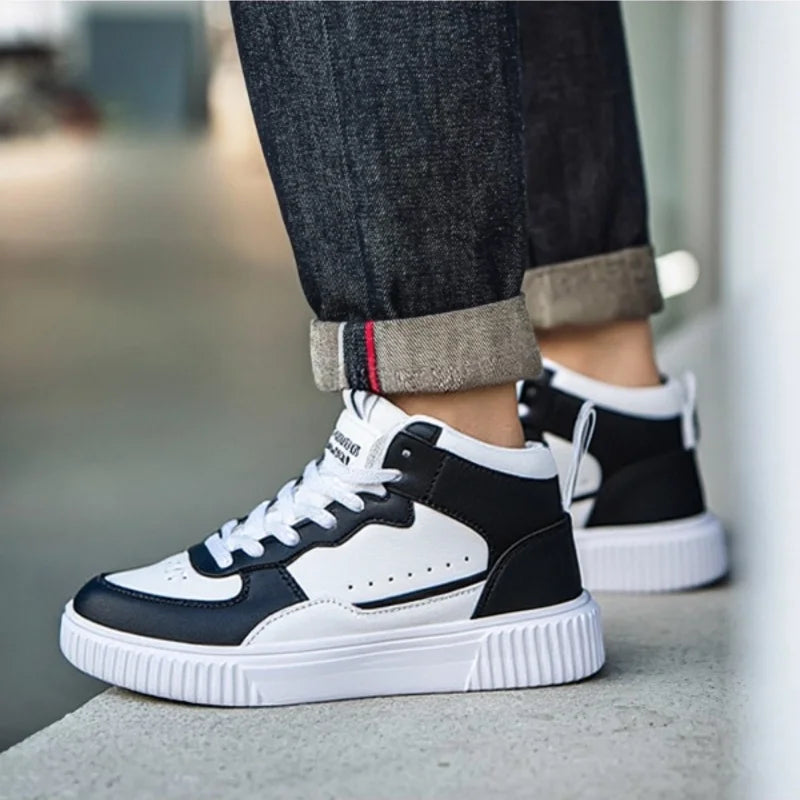 Men’s Lightweight Athletic Sneakers