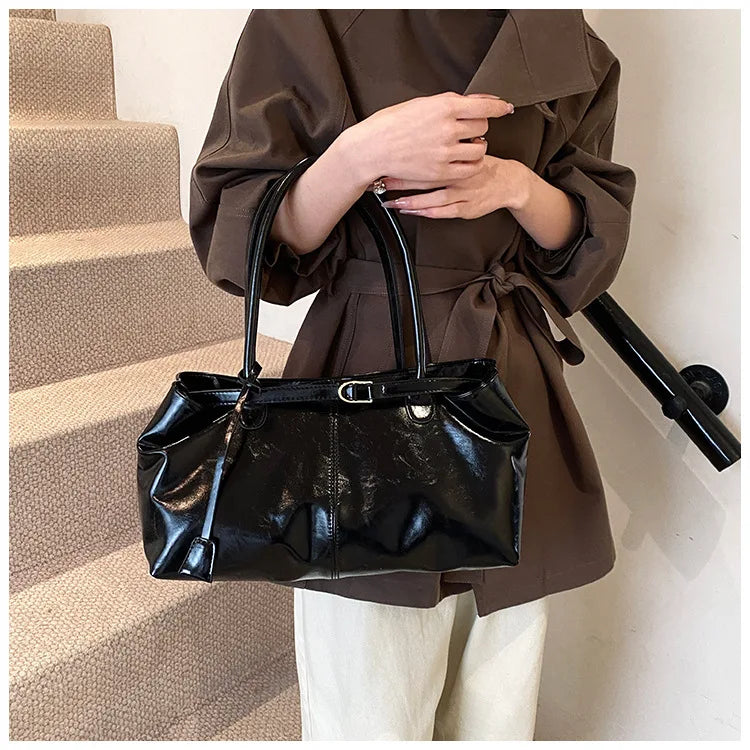 Vintage Handbag for Women Large Capacity 2026 New Underarm Commuting Bag Fashion Female Casual Single Shoulder Tote Bag Handbags