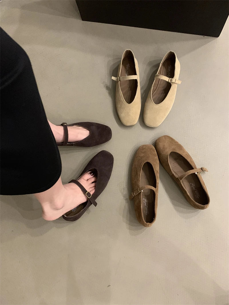Bailamos Women's Elegant Ballet Flats | Slip-On
