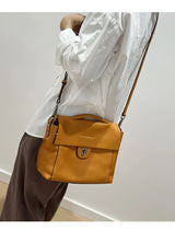 Johnature 2026 Autumn New Handmade Retro Genuine Leather Women's Bag Versatile Soft Cowhide Solid Color Shoulder Crossbody Bags