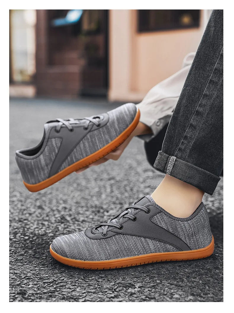 Men's Lightweight Breathable Lace-Up Shoes