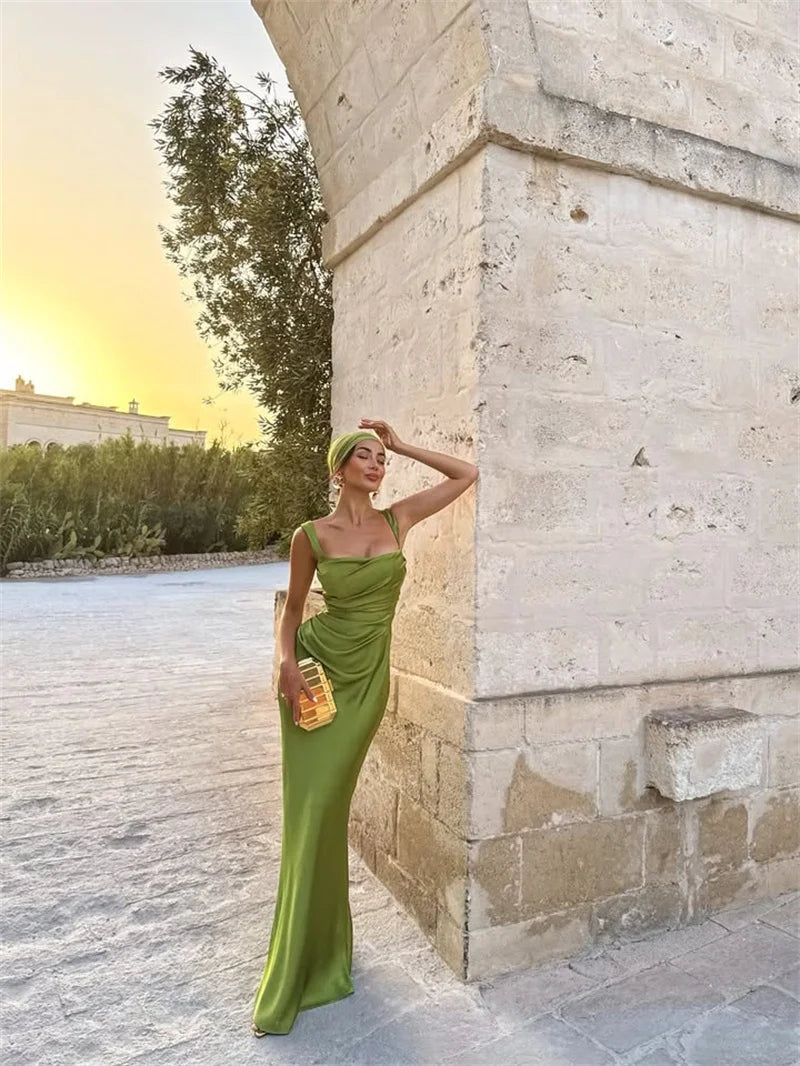 Elegant Backless Satin Maxi Dress – Sleeveless Halter Bodycon Party Gown
