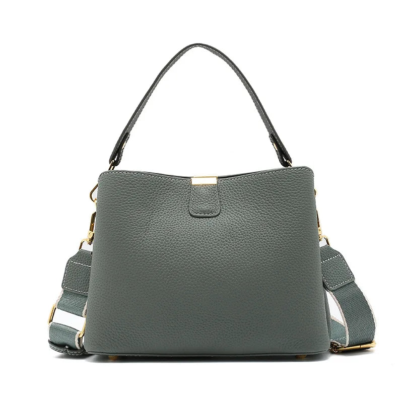 100% Genuine Leather Women's Crossbody Bag 2025 Summer Female Shoulder Bag Luxury Design Handbag phone makeup Bag Commuter