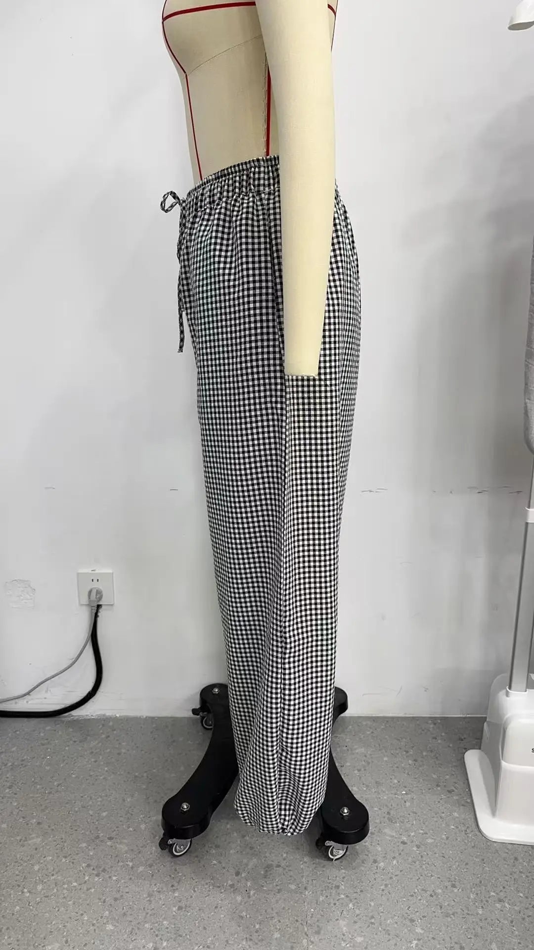 Women's Plaid Drawstring Lantern Pants