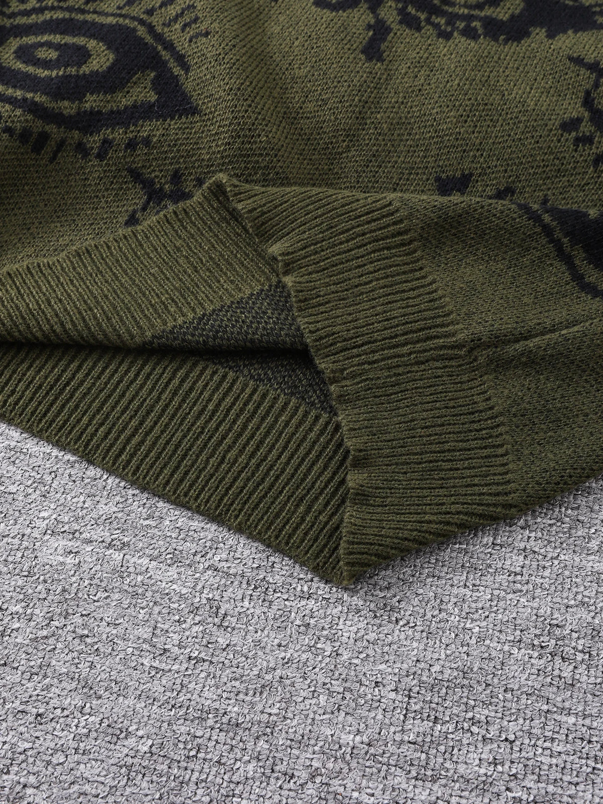 Men's Abstract Eye Jacquard Knit Sweater