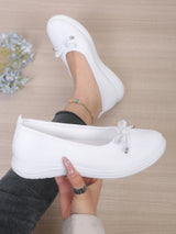 Women's Breathable Mesh Flat Shoes, Decorated with a Bow, Are Lightweight and Comfortable, Perfect for Mom Shoes.