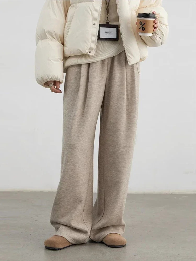 Women's High-Waisted Pleated Wide-Leg Trousers