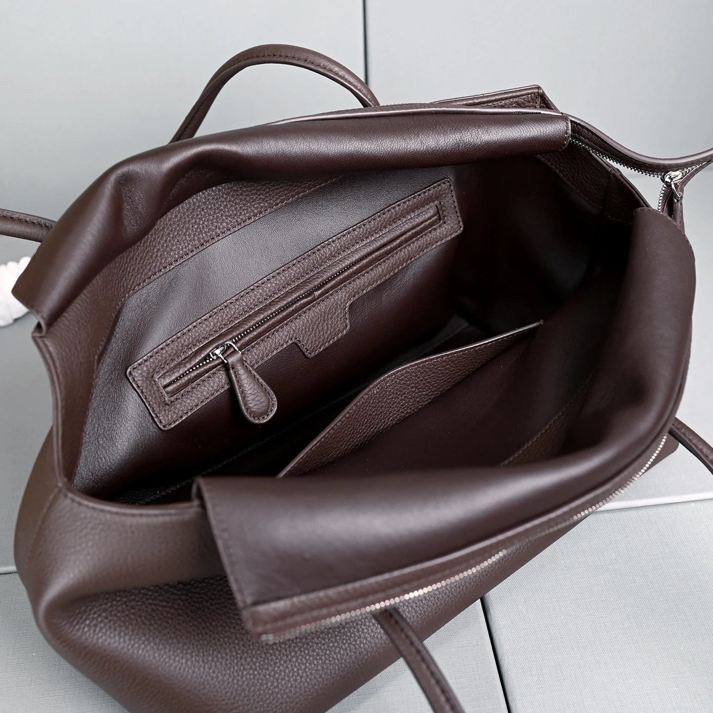Genuine Leather Tote Bag – Pebbled Top-Grain Cowhide