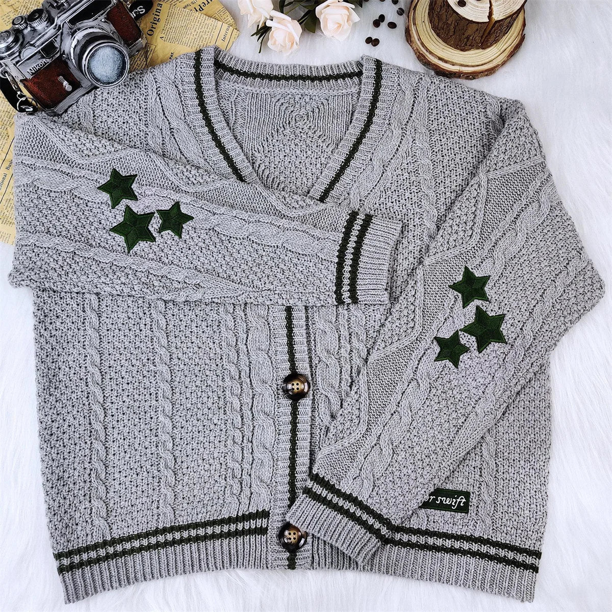 Chic Vintage Star Print Knit Cardigan - V-Neck Aesthetic Preppy Sweater