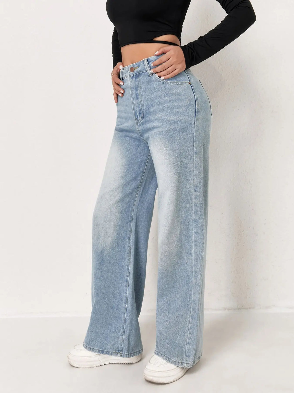 Women's Light Blue High-Waist Wide-Leg Jeans