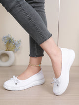 Women's Breathable Mesh Flat Shoes, Decorated with a Bow, Are Lightweight and Comfortable, Perfect for Mom Shoes.