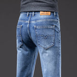 Men’s Classic Straight-Leg Stretch Jeans