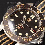 Watchdives WD007Q Luxury Titanium Watch 007 NTTD VH31 Sweep Quartz Wristwatches AR Sapphire 200M Waterproof 42Mm Vintage Watches