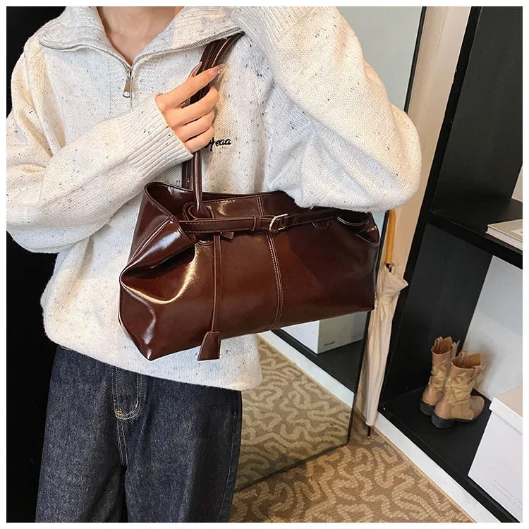 Vintage Handbag for Women Large Capacity 2026 New Underarm Commuting Bag Fashion Female Casual Single Shoulder Tote Bag Handbags
