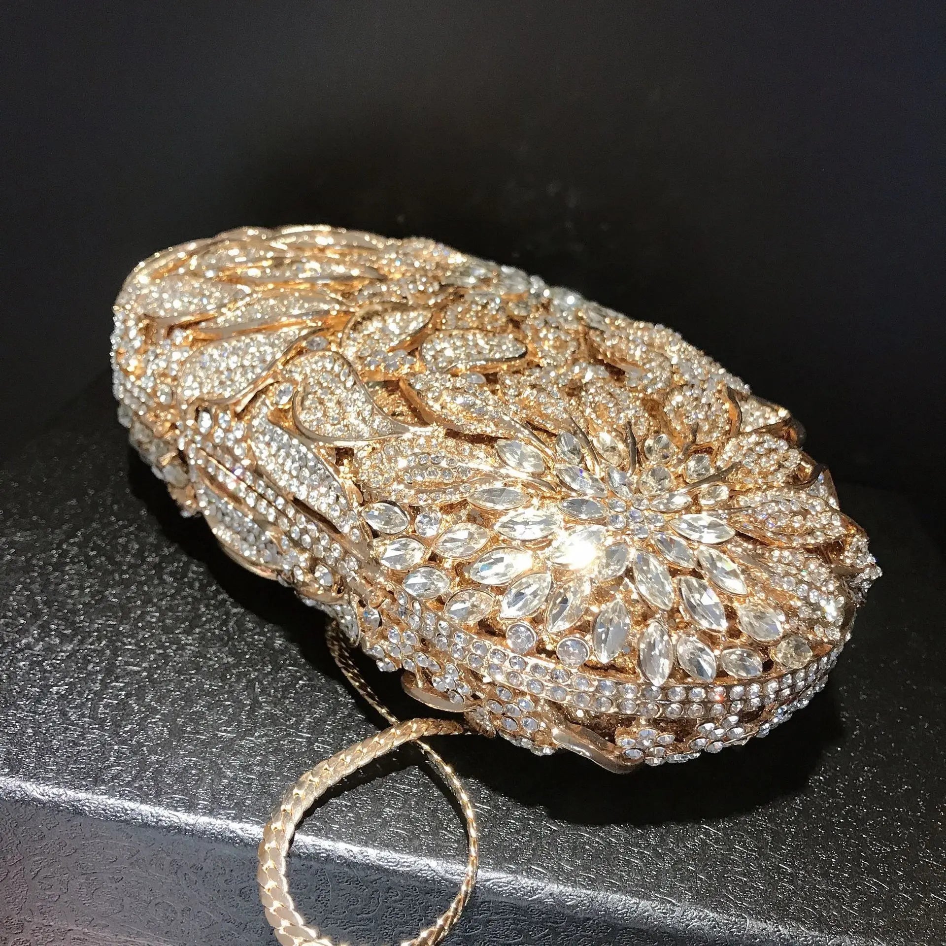 Gold Metal Leaves White Crystals Evening Clutch Bags Luxury Women Wedding Party Purse Ball Handbags Rhinestone Mini Shell Bag