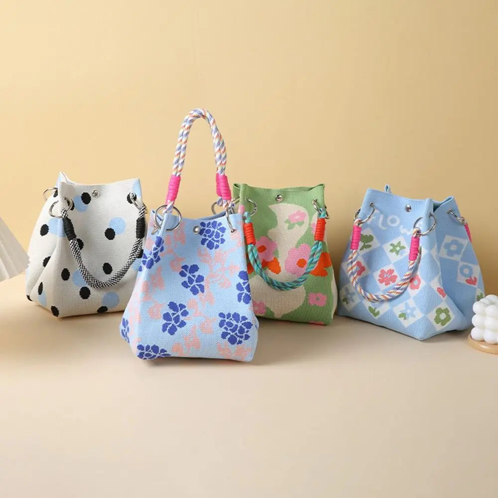 Women's Cartoon Knitted Bucket Bag
