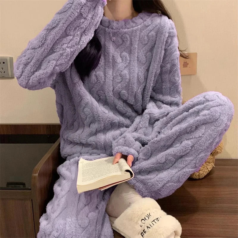 Women's Coral Velvet Winter Pajama Set