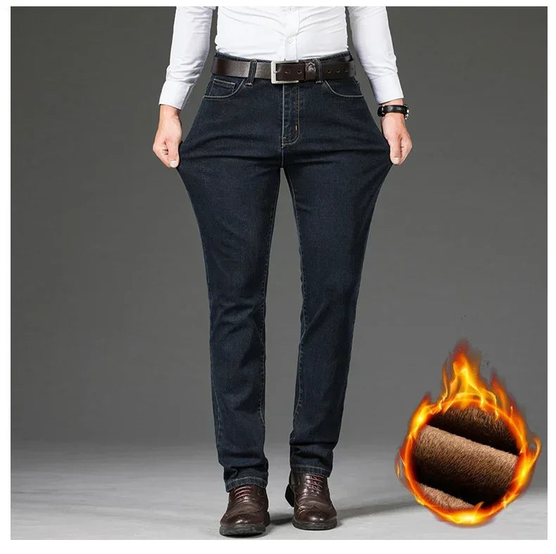 Men's Fleece-Lined Stretch Straight-Leg Jeans