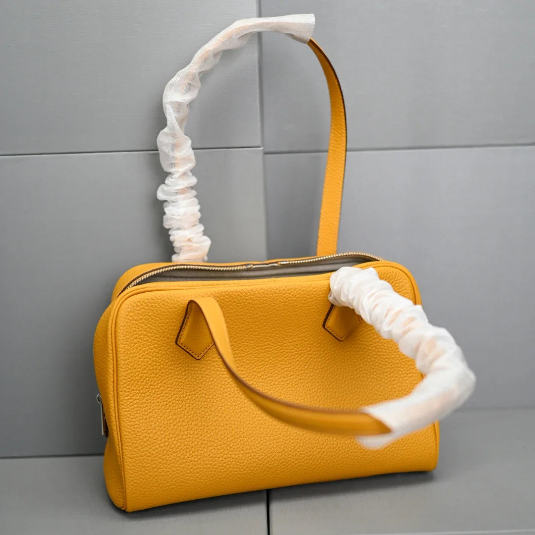 Genuine Leather Handbag Top Layer Leather Advanced Feeling 2025 New Model Fashion High-Capacity Woman