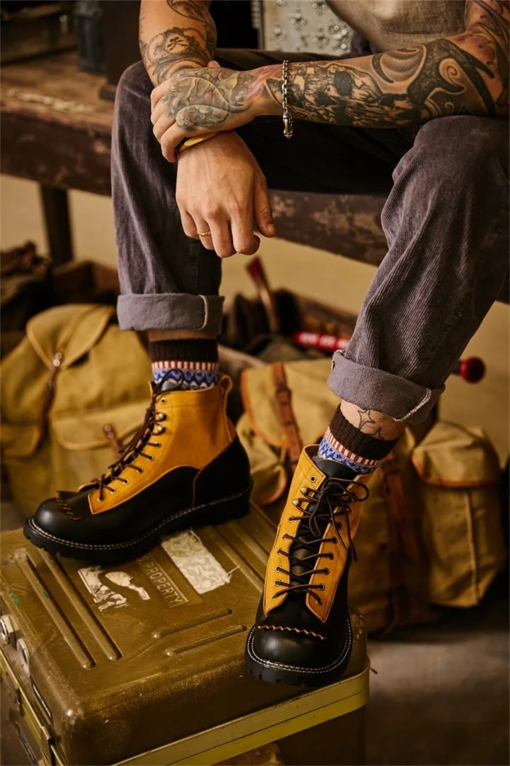 KOWM Hiking shoes men's cowhid boots British leather trekking shoes thick soled ankle sneakers cowhide high top motorcycle boots