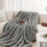 Luxury Faux Rabbit Fleece Throw – Ultra-Soft & Warm Knit Blanket