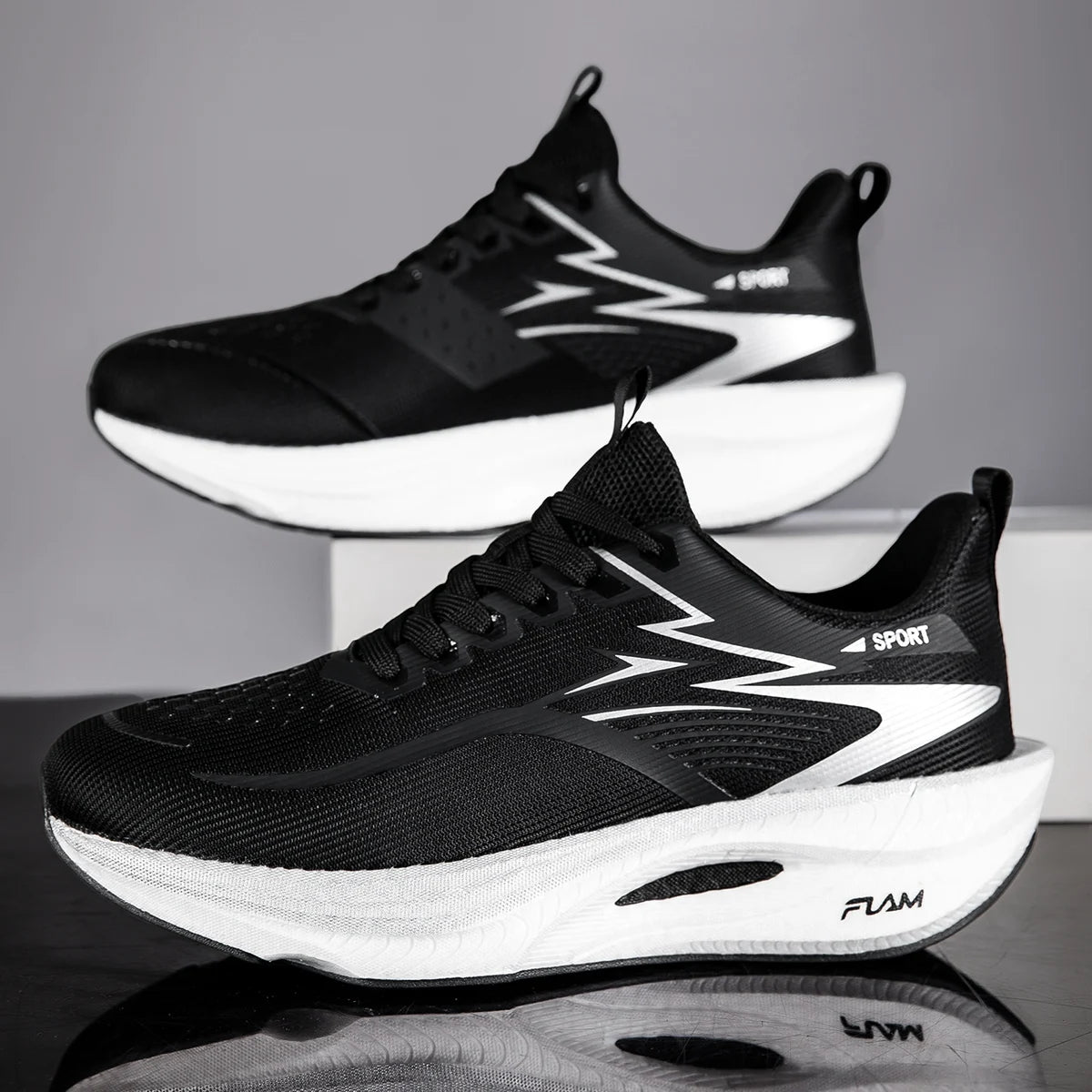 Men's Breathable Mesh Lace-Up Sneakers