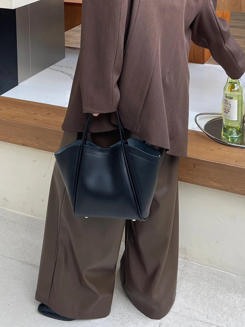 2025 Women's Large Capacity Handbag Wing Design Handheld Tote Daily Use And Commuting Single Shoulder Crossbody Bag for Ladies