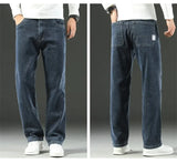 Men’s Relaxed Straight-Leg Stretch Jeans