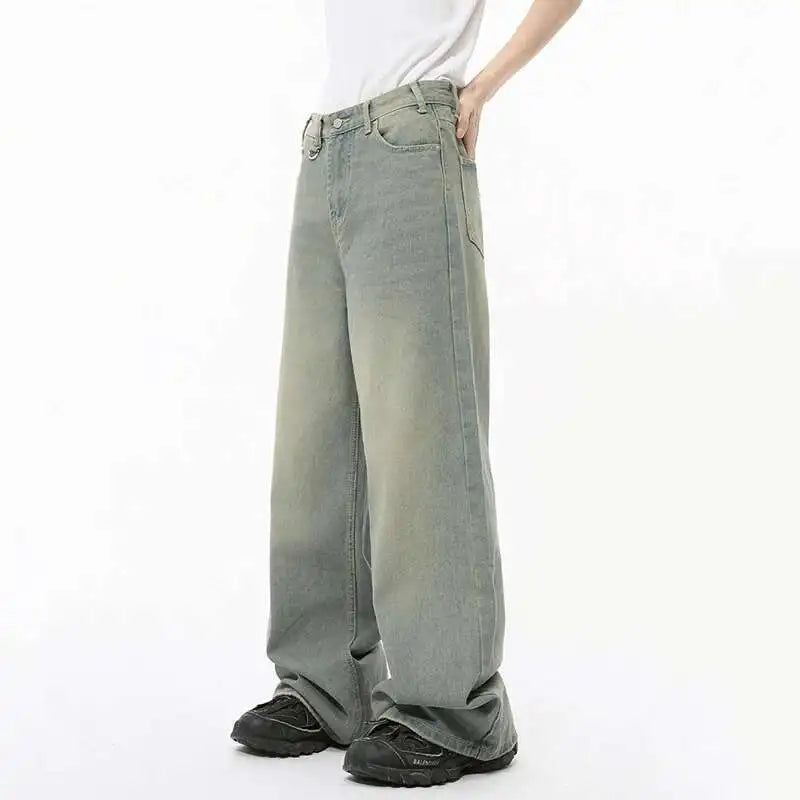 Men’s Vintage Relaxed Straight-Leg Jeans