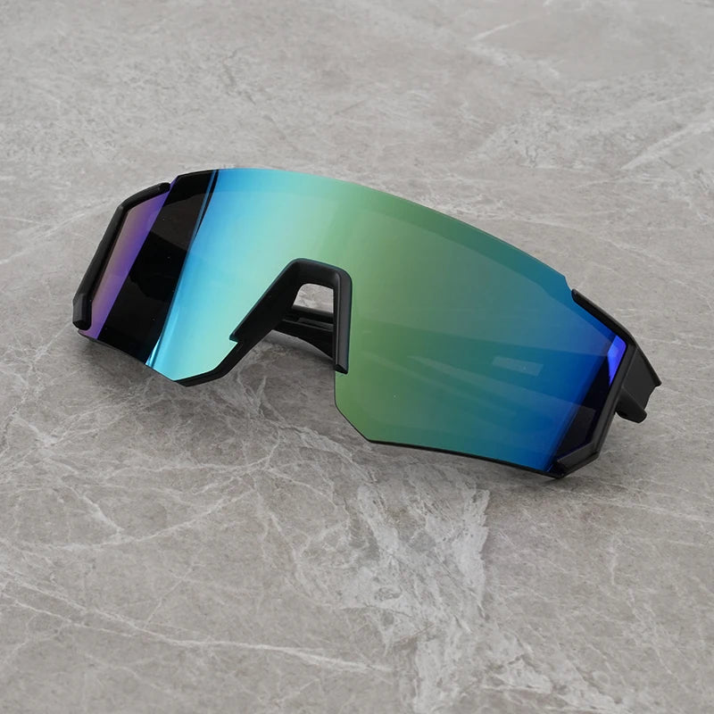 Kids' UV400 Sport Sunglasses – Stylish Outdoor Eye Protection