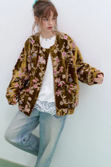 ELFSACK 2025 Gold Velvet Jacket Women's Winter Short Coat, Embroidered Goldfish Chinese Style Vintage Loose Padded Jacket