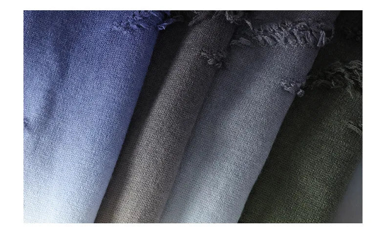 Men’s Classic Thick Knit Crewneck Sweater