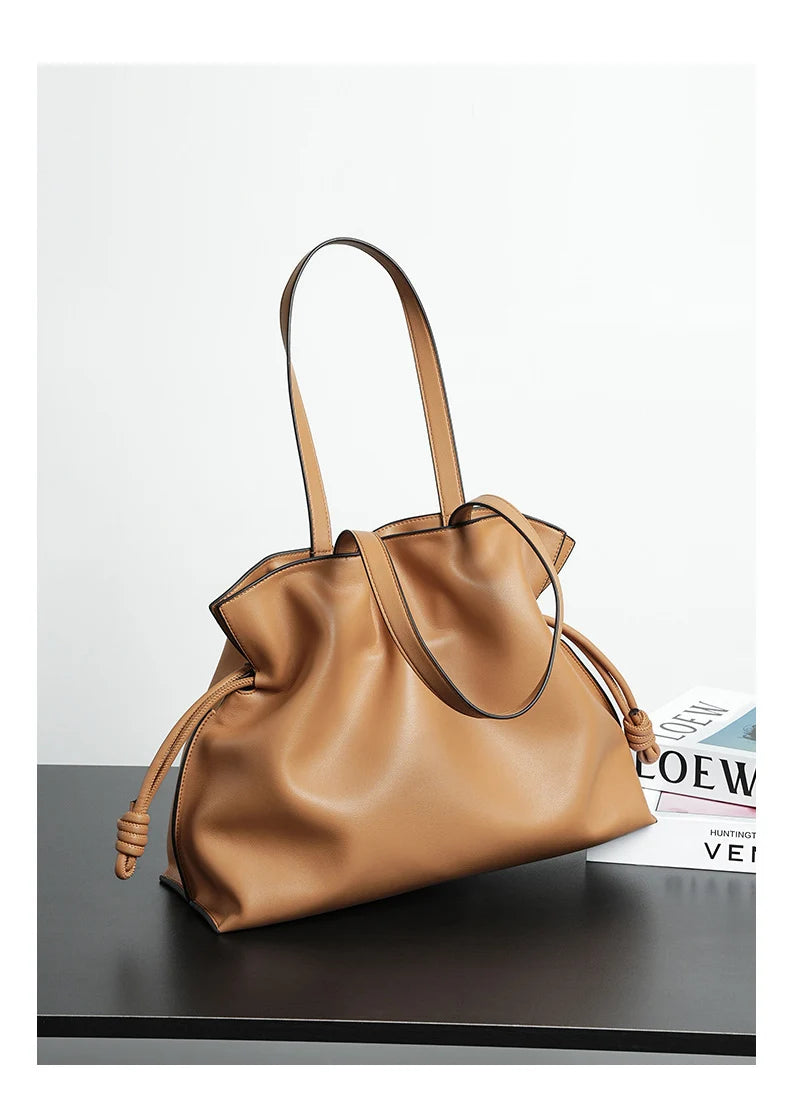 2025 High-End Women's Bucket Bag Lady Unique Drawstring Pleated Shoulder Bag Soft Split Cowhide Leather Cloud Tote Handbag New