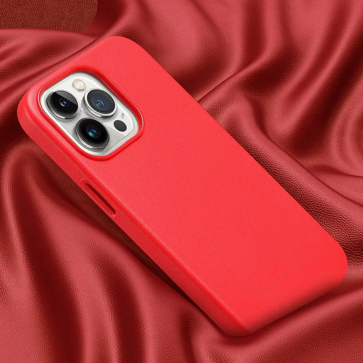 MagSafe-Compatible Magnetic iPhone Case