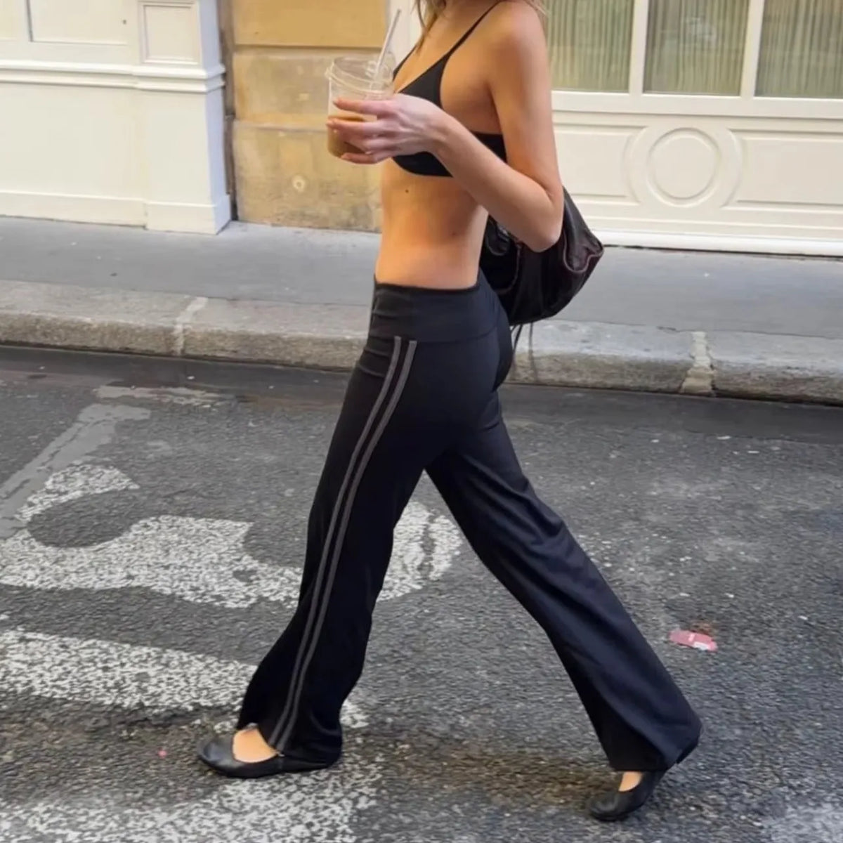 Women's Black Low-Rise Flared Yoga Pants