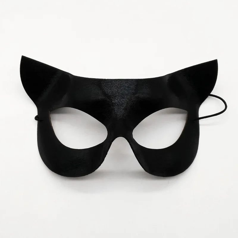 Elegant Lace Masquerade Mask