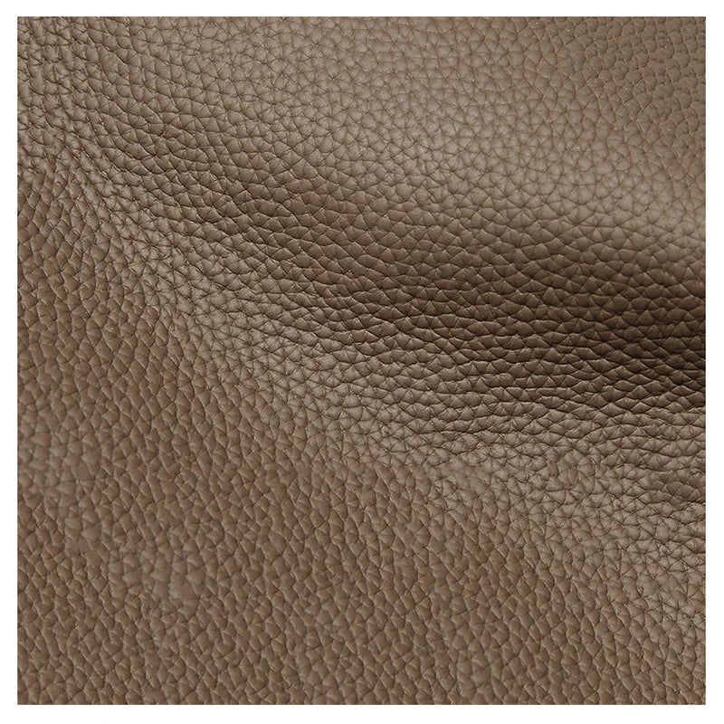 New Women's Large Capacity Cowhide Tote Fashionable Bat Wing Design Genuine Leather Handbag for Commuting Versatile Ladies Bag