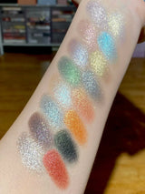 Qianyan 16-Color Eyeshadow Palette – Glitter, Matte & Shimmer