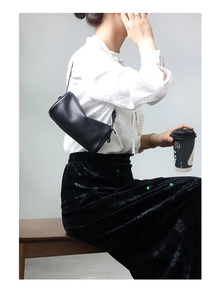 Full Grain Leather Soft Balck Small Size Crossbody Bags For Women Luxury Adjustable Shoulder Strap Underarm Bag Portable Handbag