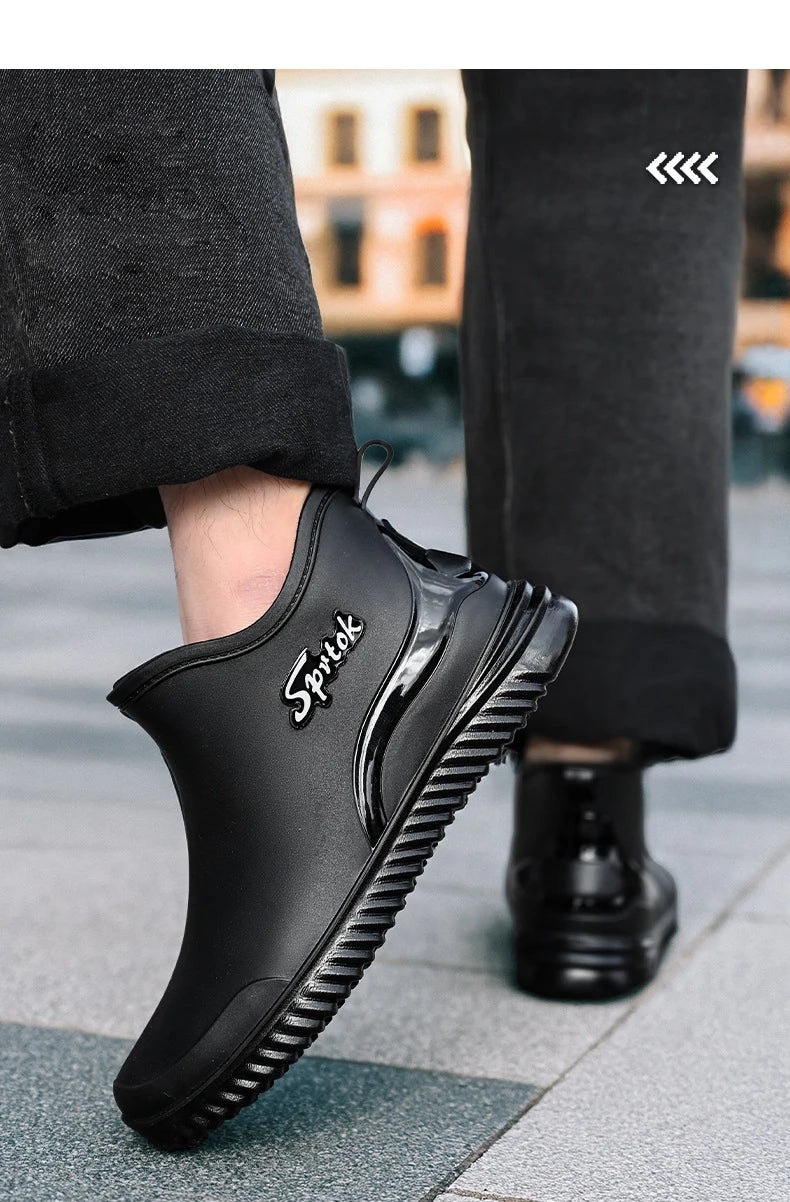Fashionable Adult Short Rain Boots Waterproof Ankle Shoes Anti-Slip Durable Rubber Footwear For Men Women Suitable for Rainy Day