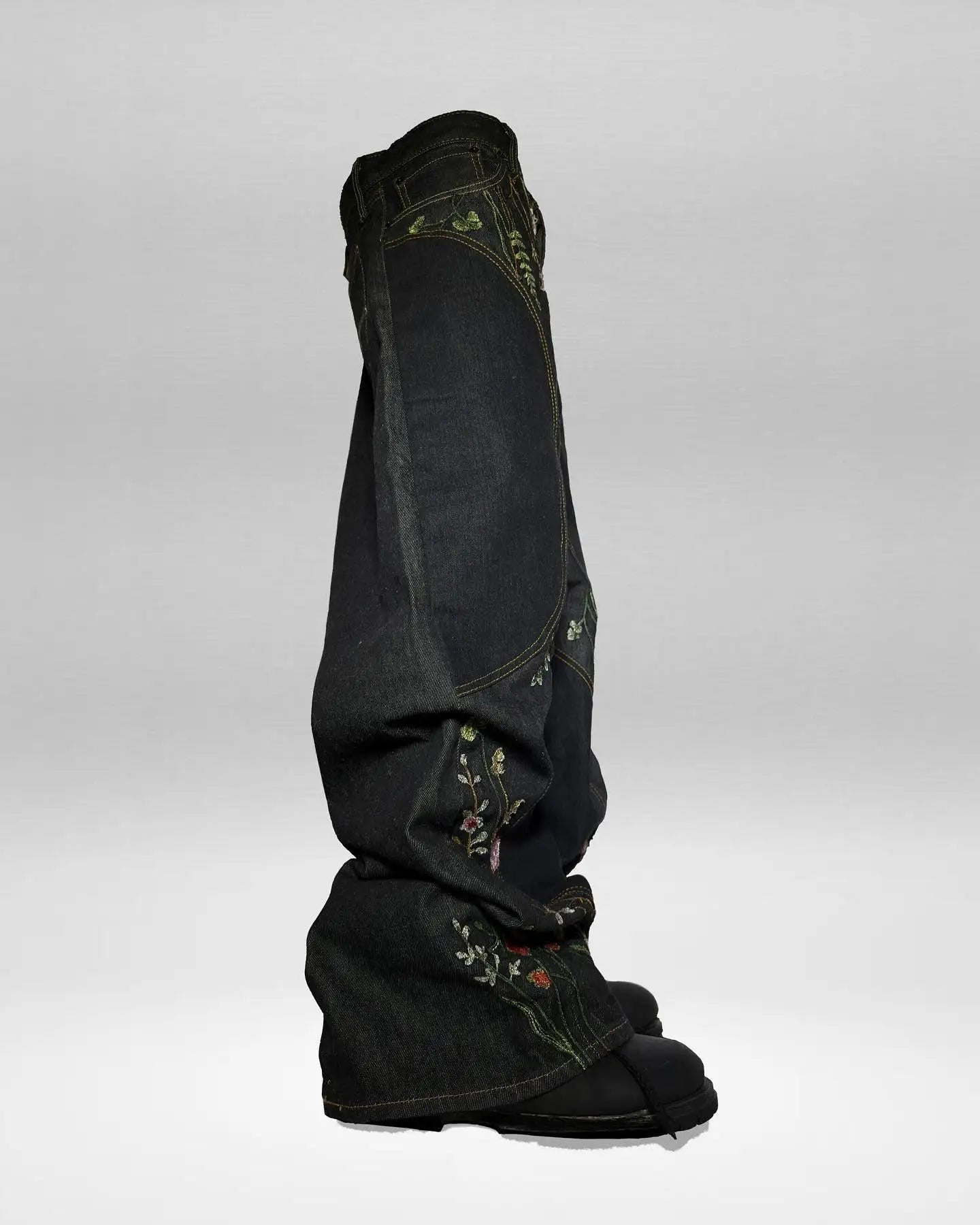 Y2K Floral Embroidery Baggy Jeans