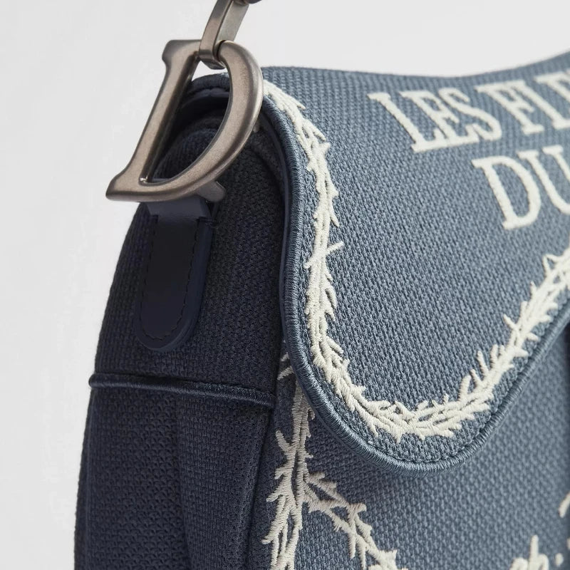 Luxury Designer Saddle Bag for Women Blue and White Book Cover Embroidery Shoulder Bag Fashion Exquisite High End Crossbody Bag